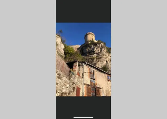 Le De La Vallee Du Douctouyre Διαμέρισμα *